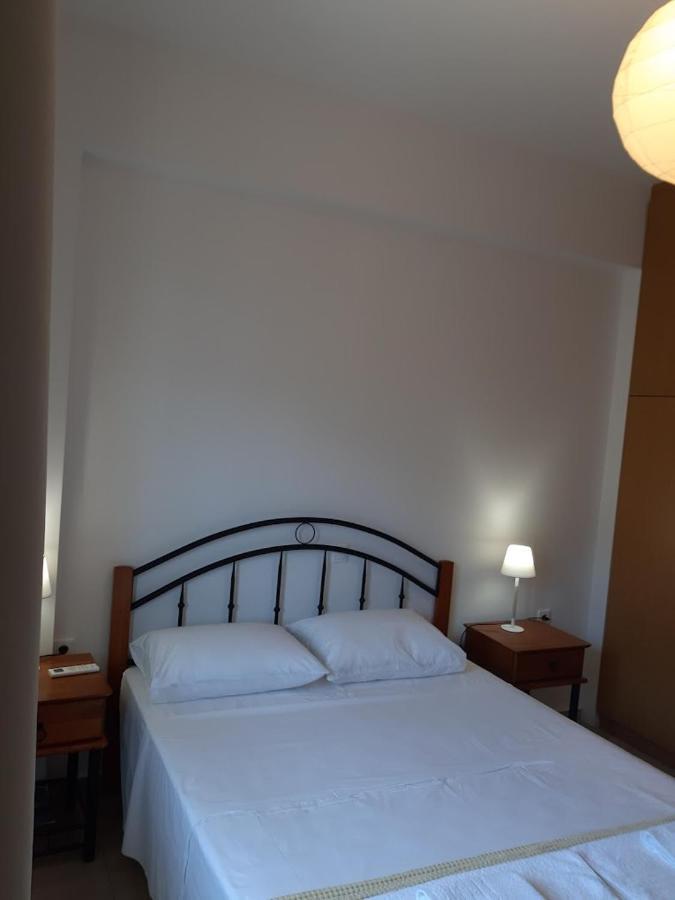 Κοχυλι 2 Με Υπεροχη Θεα Στο Αιγαιο Πελαγος! Apartment Armenistis  Bagian luar foto